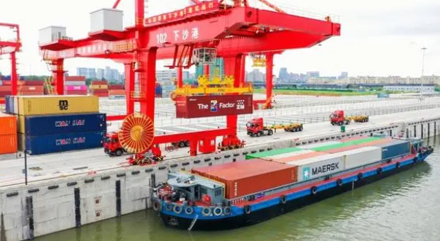 杭州下沙港开港，，，，，，，，以外内贸海运集装箱营业为主